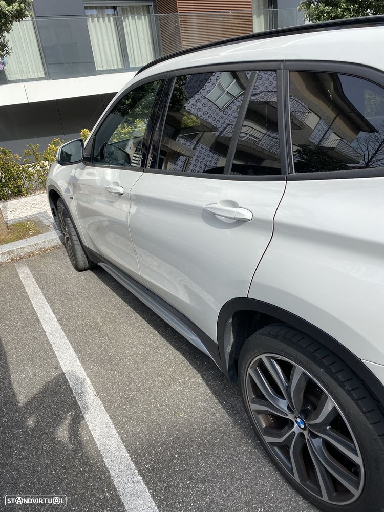 BMW X1 18 d sDrive Auto Pack M - 4