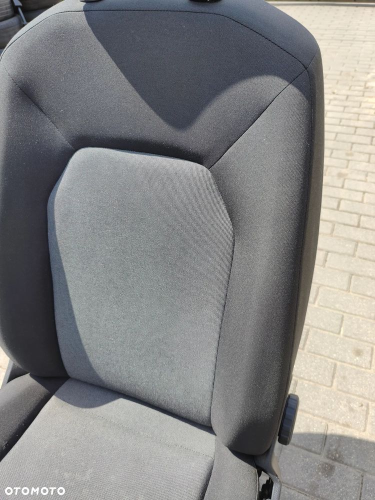 Fotel pasażera VW Crafter II MAN TGE - 6