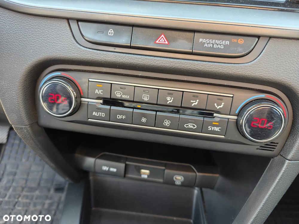 Kia Ceed 1.0 T-GDI M - 19