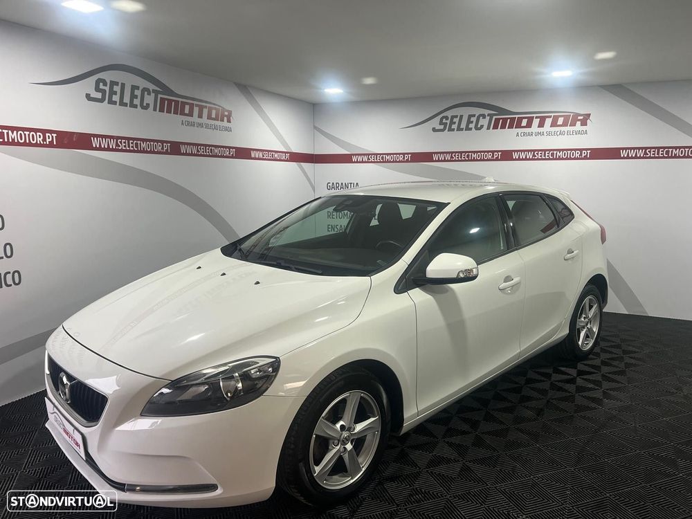 Volvo V40 2.0 D2 Momentum - 2