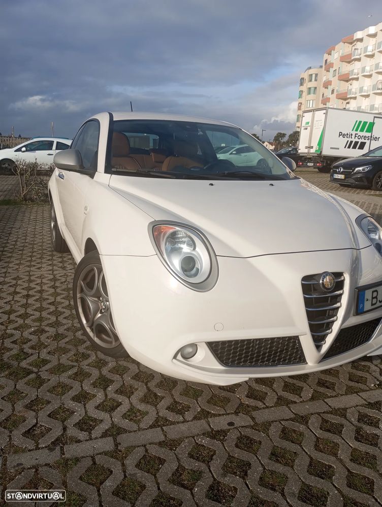 Alfa Romeo MiTo - 1