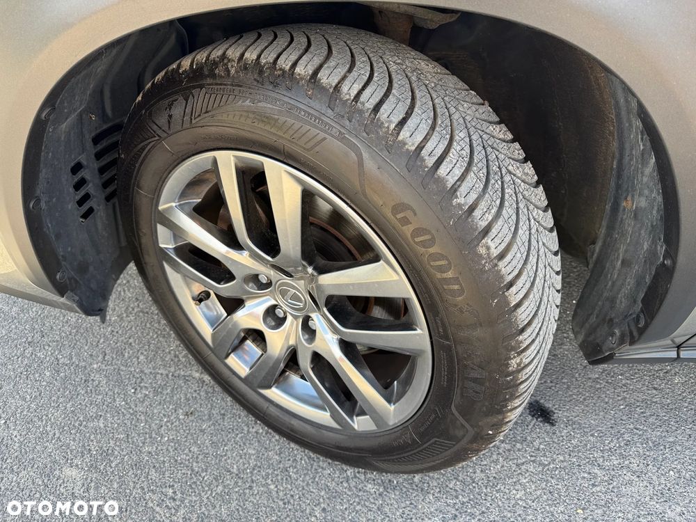 Lexus NX 200t Prestige AWD - 34