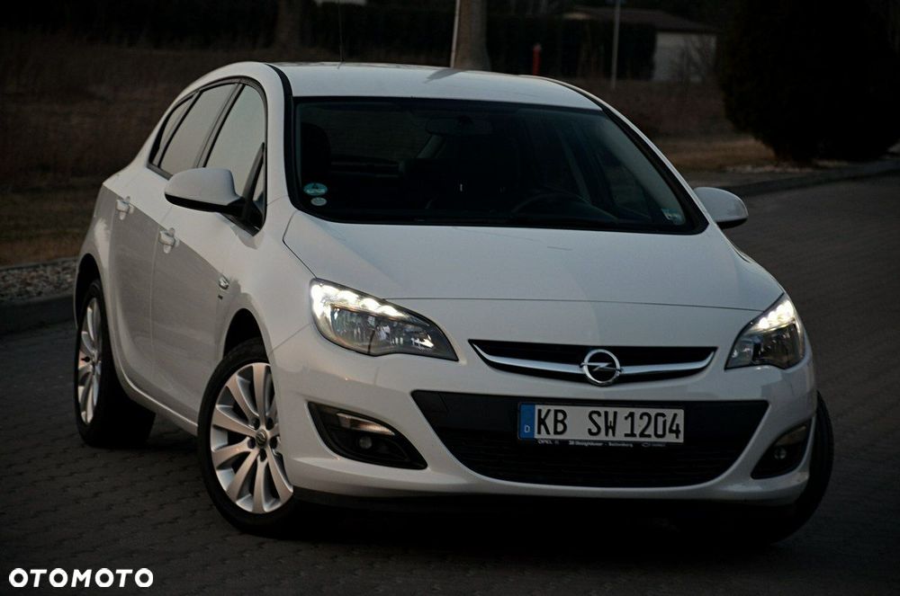 Opel Astra - 1