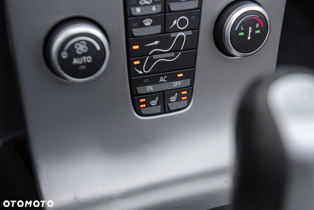 Volvo C70 2.4i Summum - 19