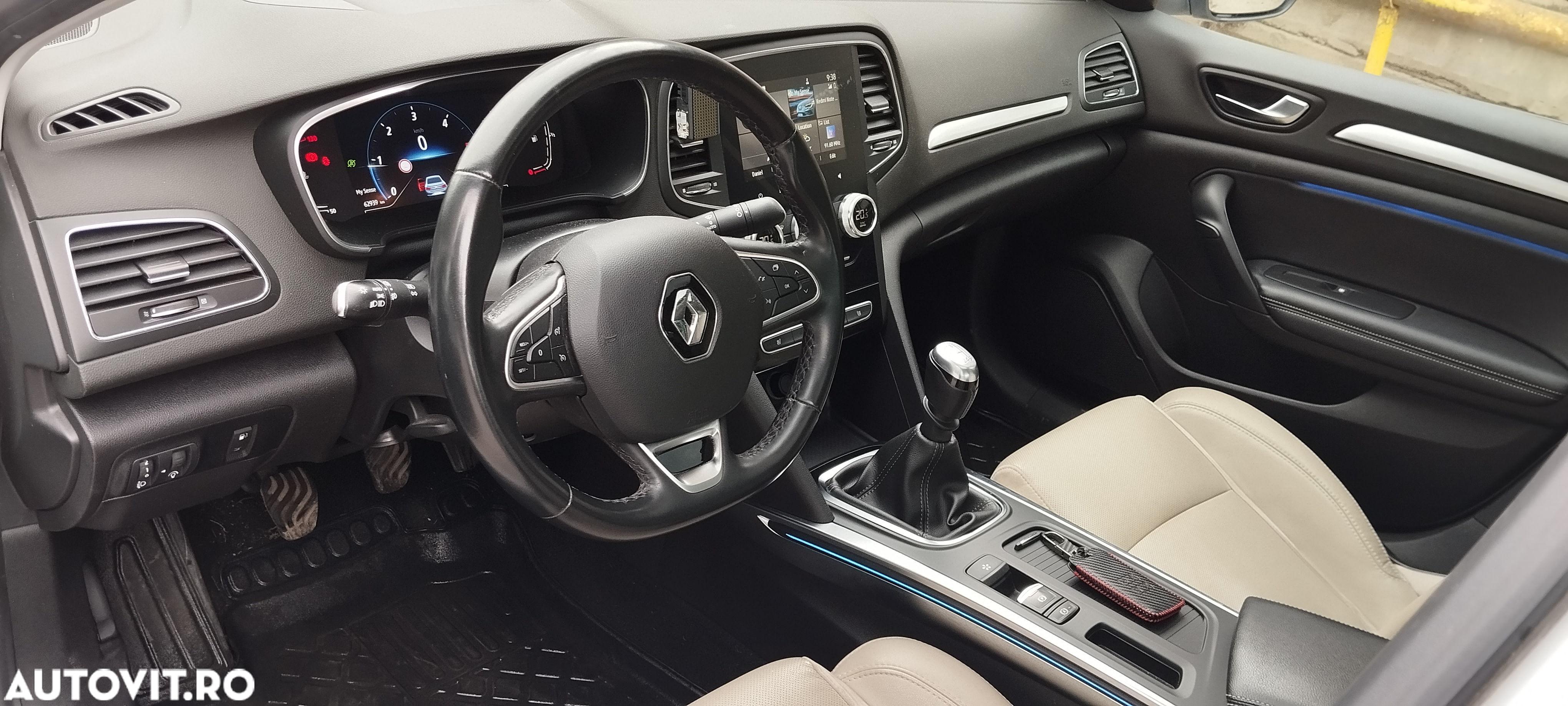 Renault Megane Blue dCi 116 Intens - 12