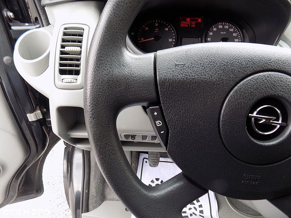 Opel Vivaro L1H1 Tour - 12