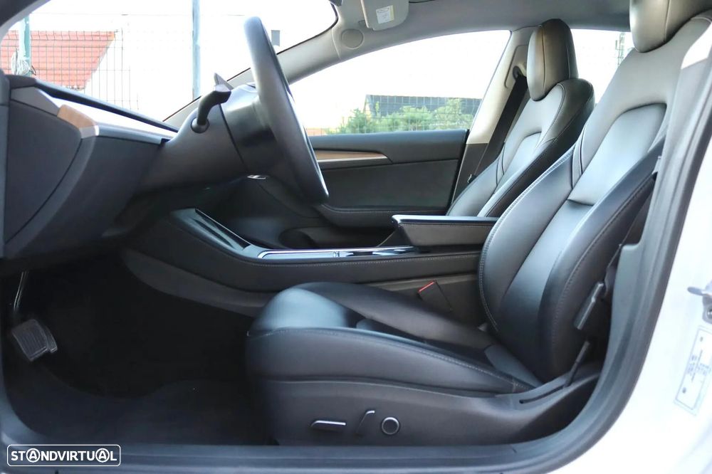 Tesla Model 3 Standard Range Plus RWD - 18