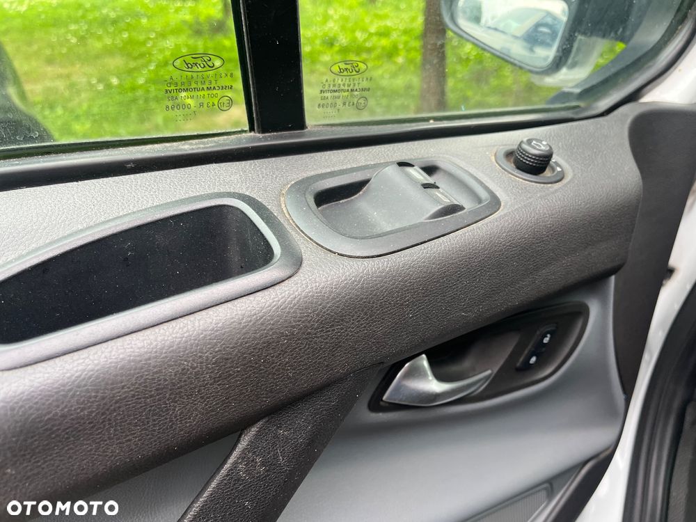 Ford Transit Custom - 8