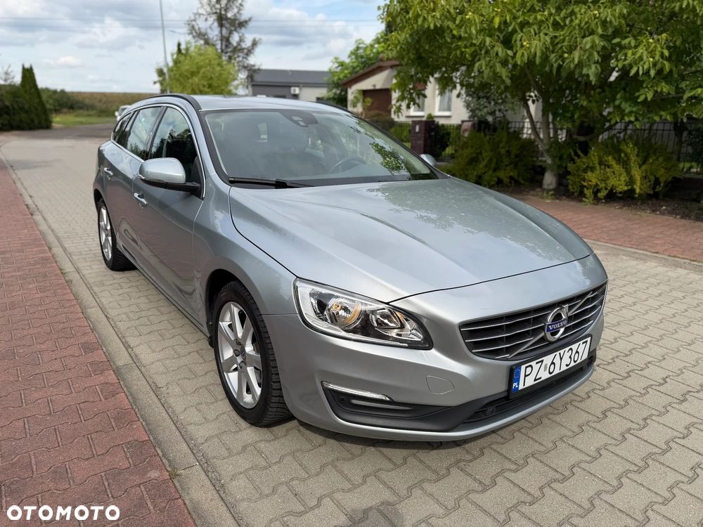 Volvo V60 - 15
