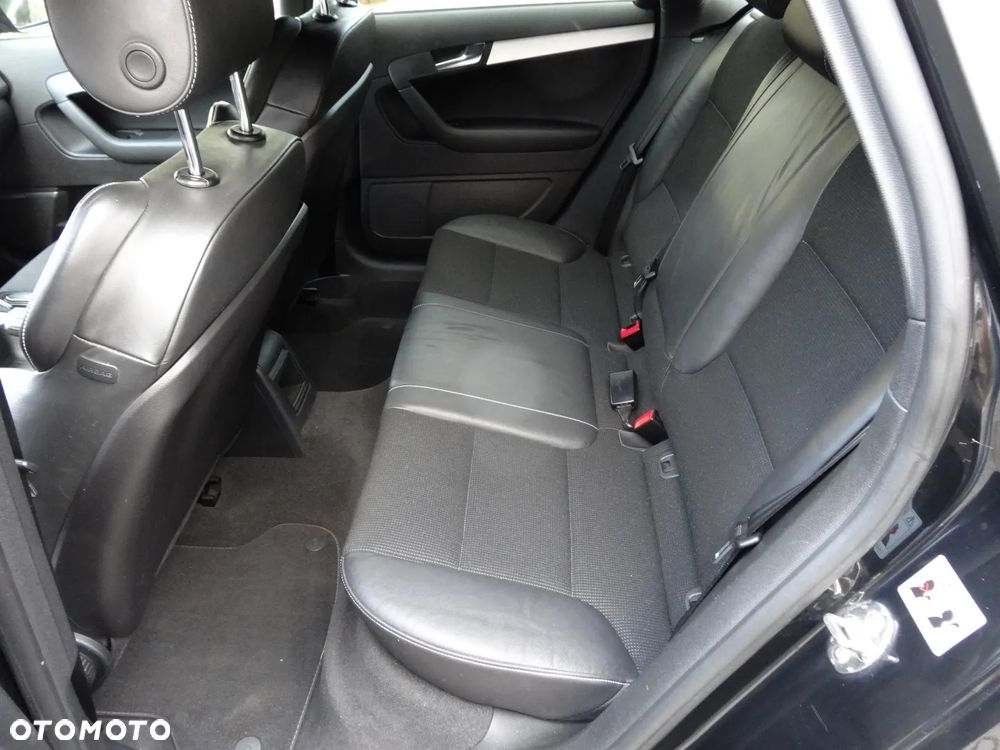 Audi A3 Sportback 2.0 TDI DPF S line Sportpaket - 21