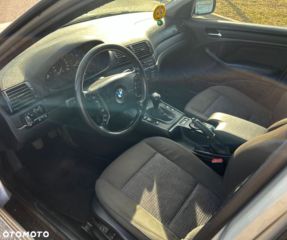 BMW Seria 3 320d - 5