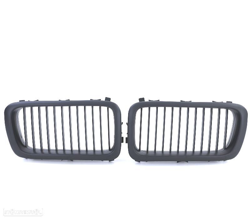 GRELHAS FRONTAIS BMW E38 94-01 LOOK PRETO MATE - 2