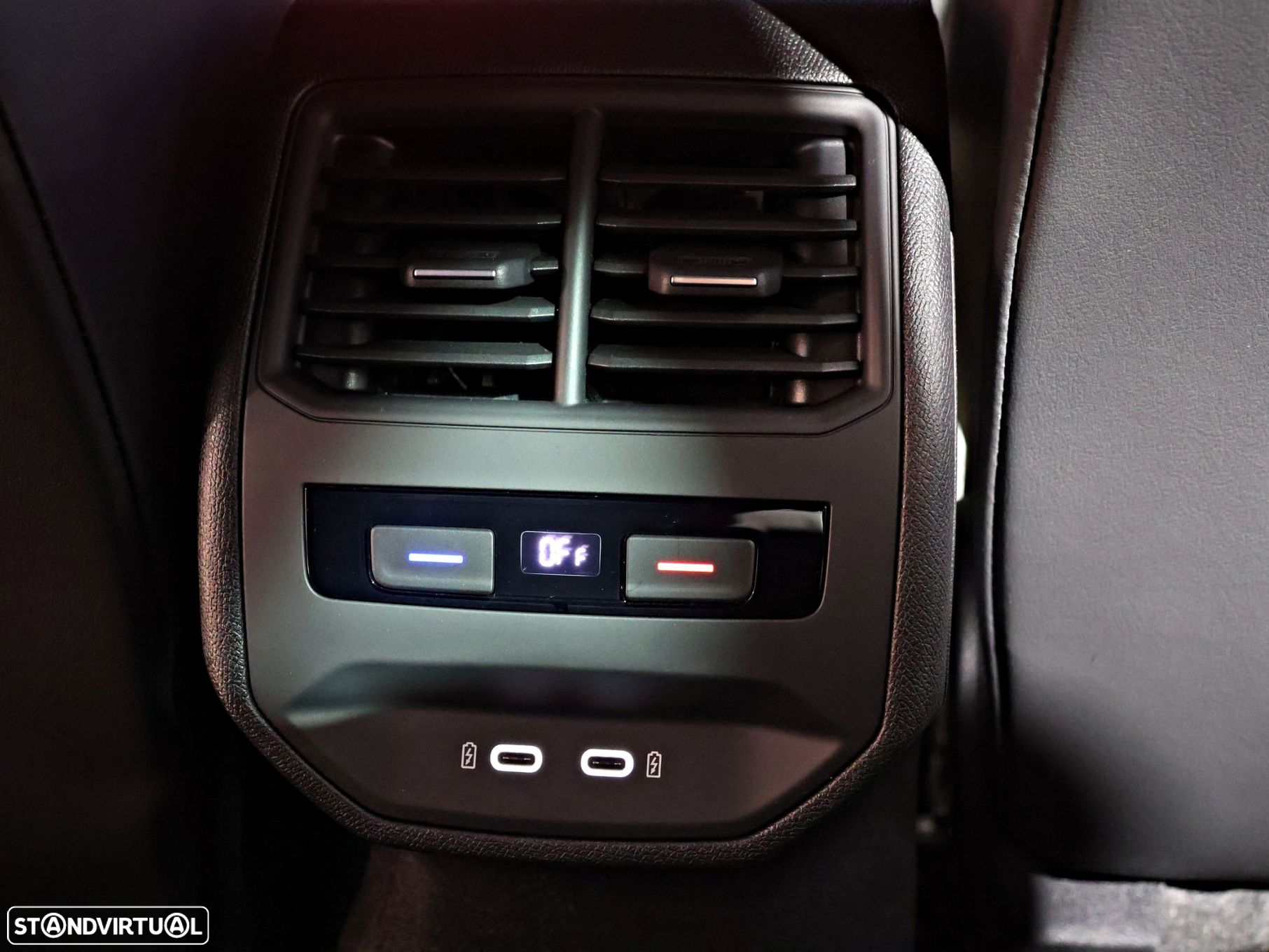 SEAT Leon 1.5 eTSI FR DSG - 37