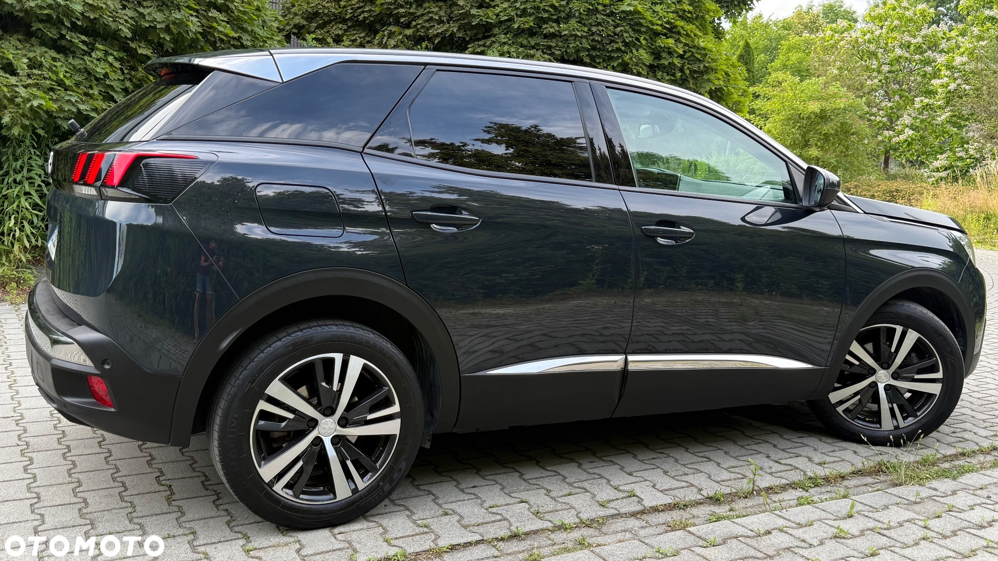 Peugeot 3008 BlueHDi 130 Stop & Start EAT8 Allure - 4