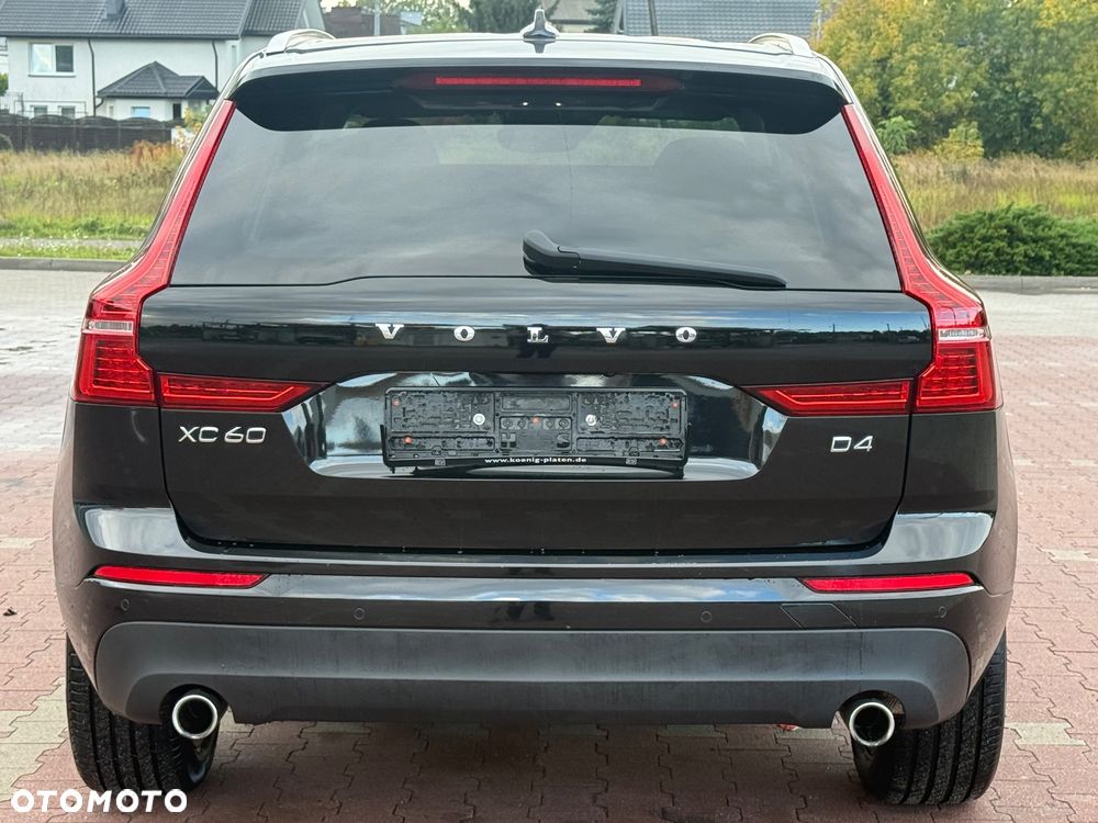 Volvo XC 60 D4 AWD Geartronic Momentum - 10