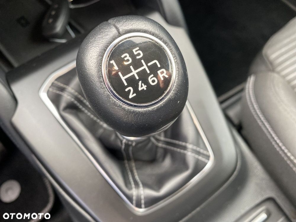 Ford Focus - 26