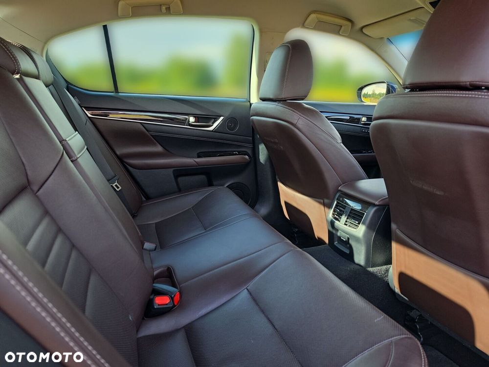 Lexus GS - 32