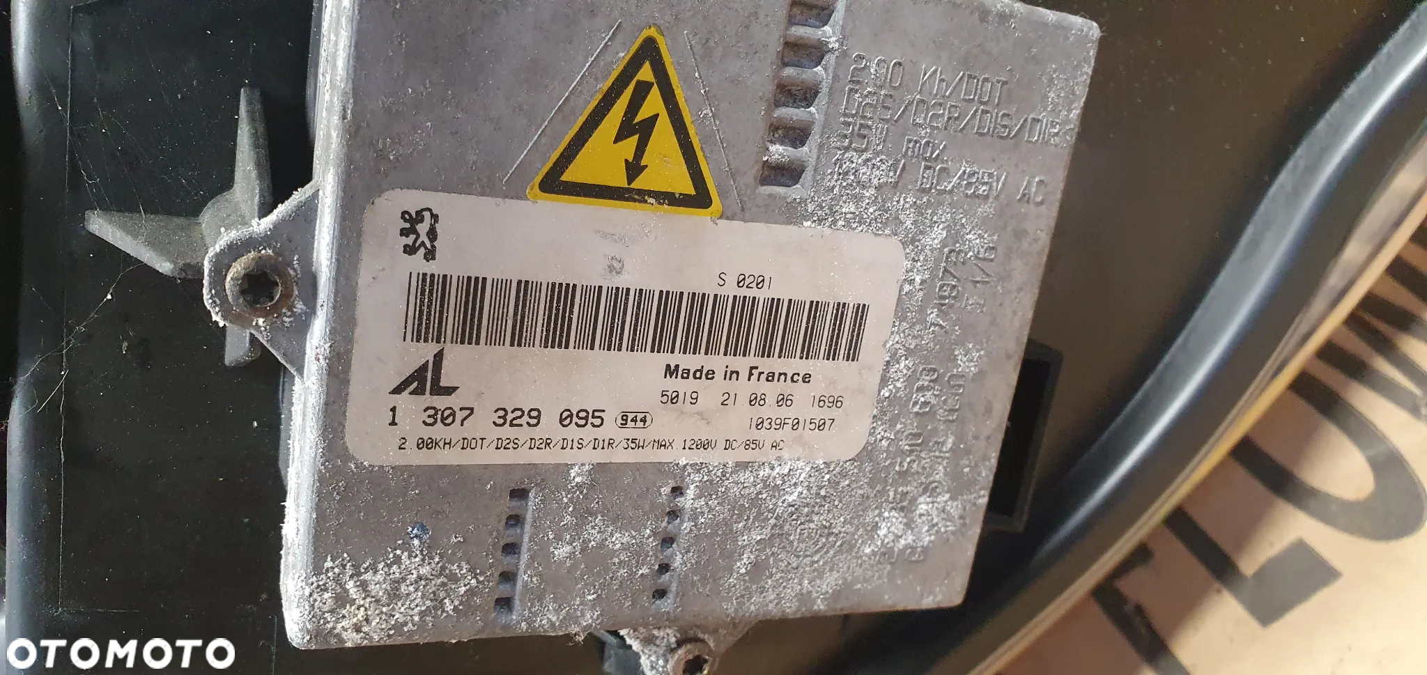Lampa lewy przód przednia lewa Xenon Peugeot 407 9660236680 - 9