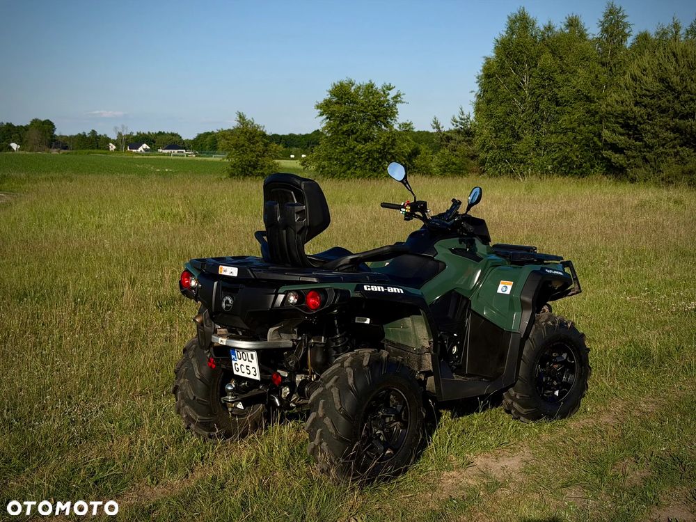 Can-Am Outlander Max - 3