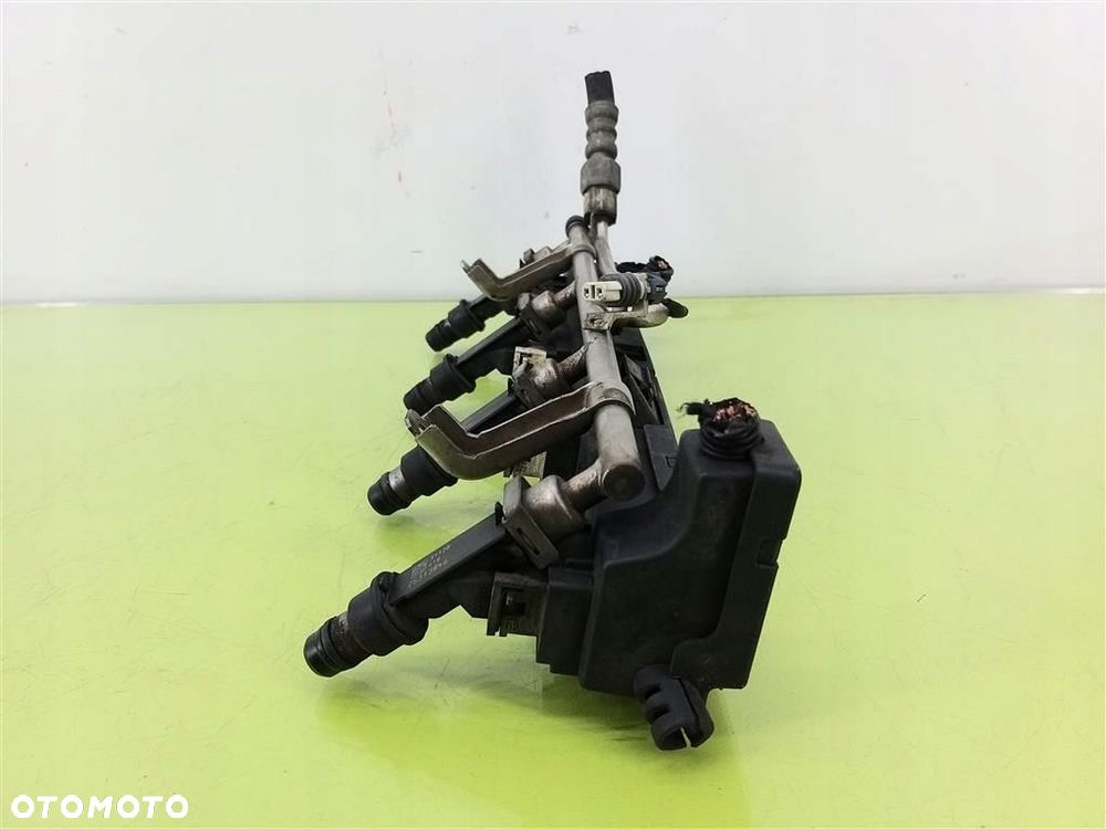 Listwa wtryskiwaczy Opel Astra II G 1998-2009 1,6 16V BENZYNA 09133177A - 6