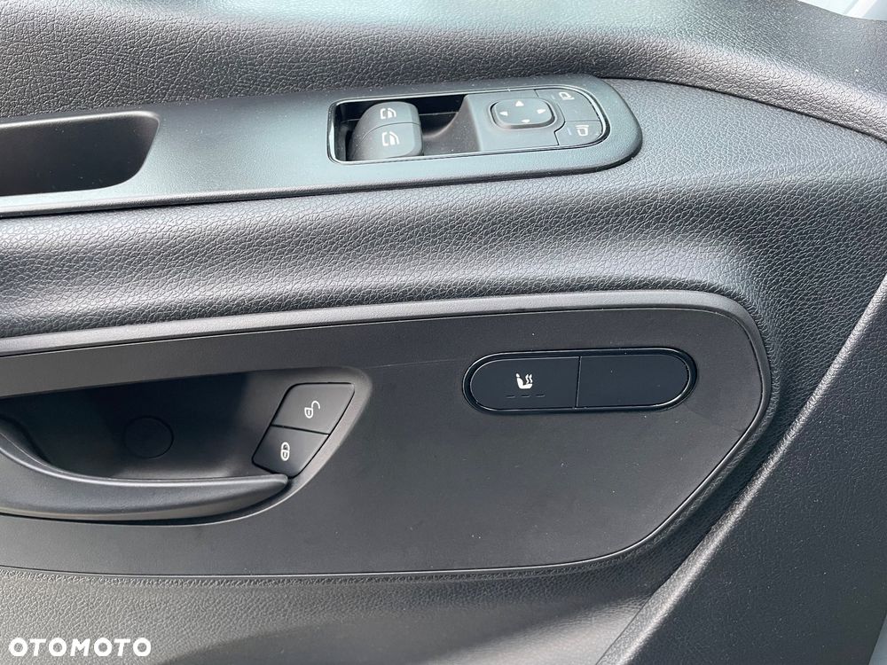 Mercedes-Benz Sprinter - 10