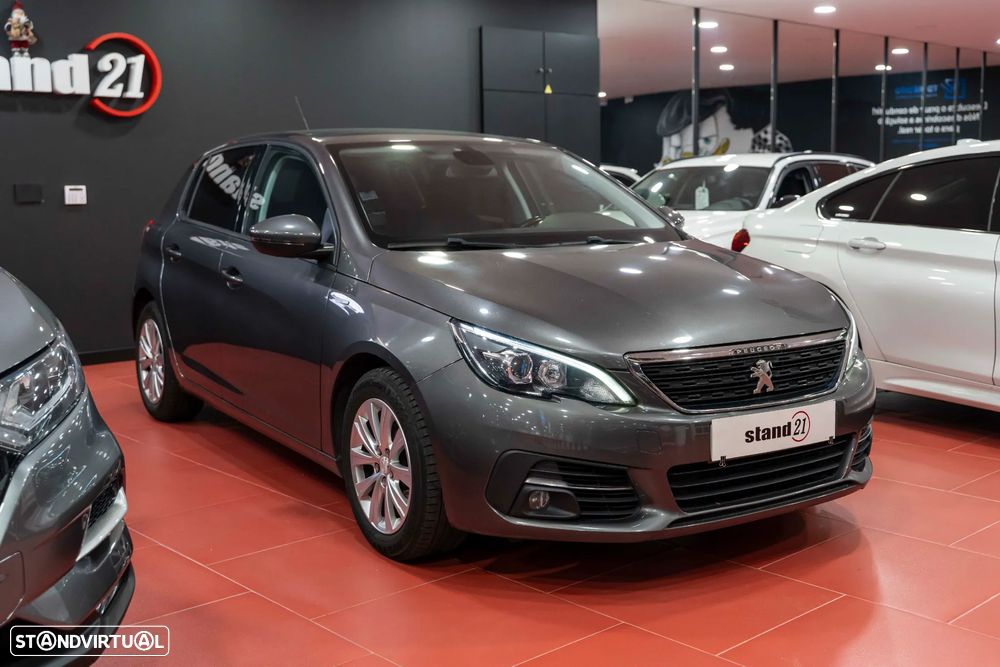 Peugeot 308 1.2 PureTech Style - 1