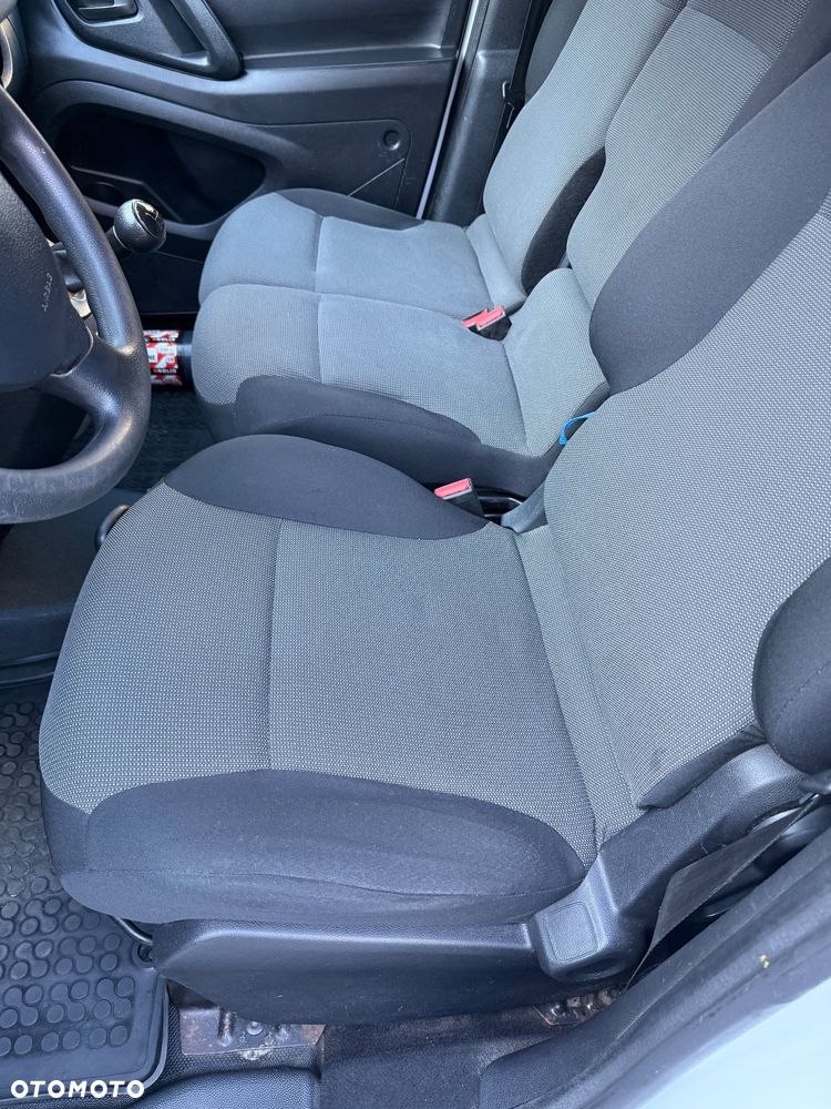 Peugeot PARTNER - 37