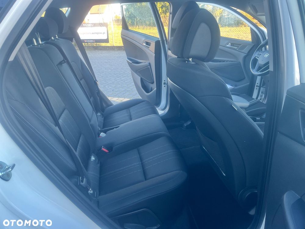 Hyundai Tucson blue 1.7 CRDi 2WD Trend - 13