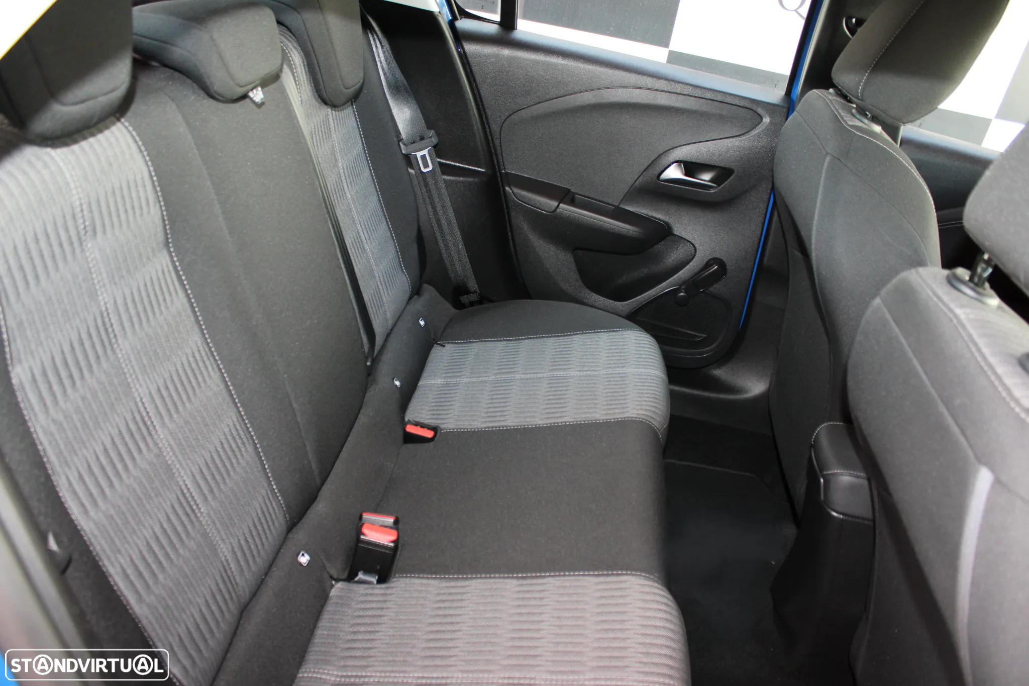 Opel Corsa 1.2 Edition - 17