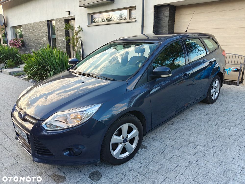 Ford Focus 1.6 Ambiente - 10