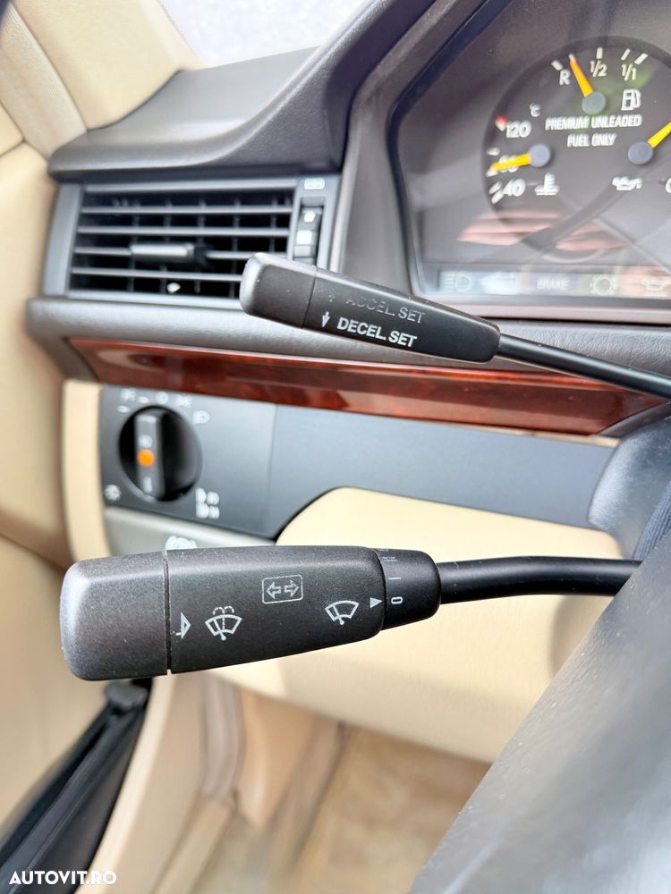 Mercedes-Benz E - 20