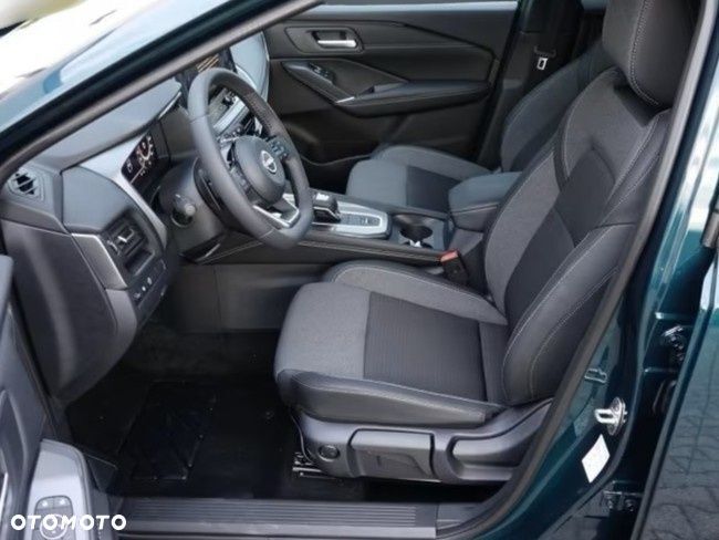Nissan Qashqai 1.3 DIG-T mHEV N-Connecta Xtronic - 4