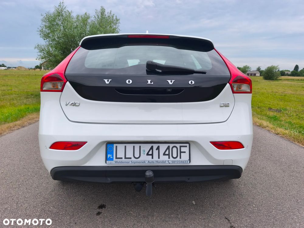 Volvo V40 D2 Momentum - 7