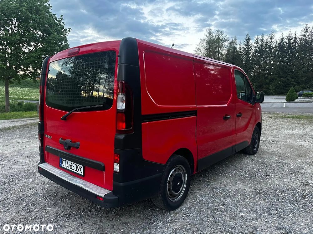 Opel Vivaro - 8