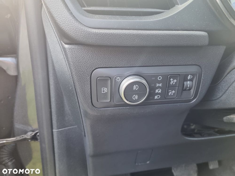 Ford Kuga 2.5P PHEV FWD Titanium - 35