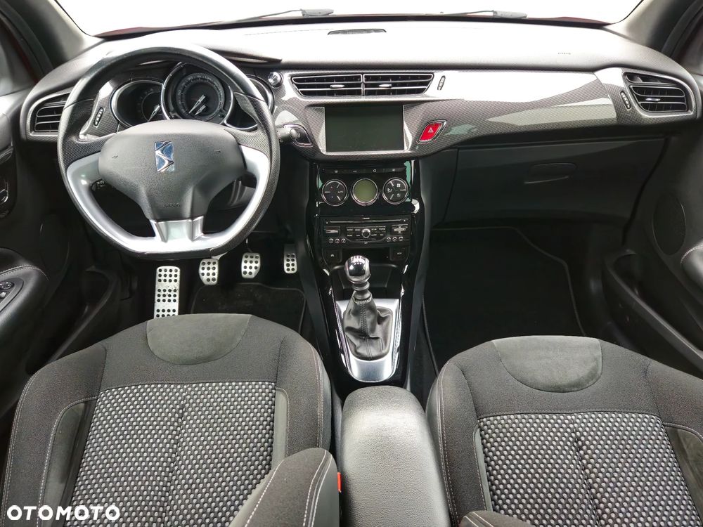 Citroën DS3 1.6 THP SportChic - 5