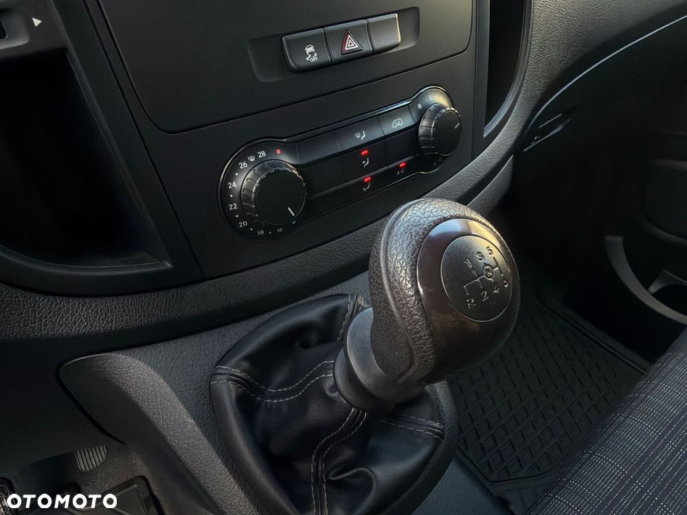 Mercedes-Benz VITO 114 CDI / EXTRA LONG / ORUROWANY / HAK / WYBITA PAKA / BARDZO MAŁY PRZEBIEG / Salon Polska / Jak Fabrycznie NOWY / NIESPOTYKANE JEDYNE TAKIE !! - 35