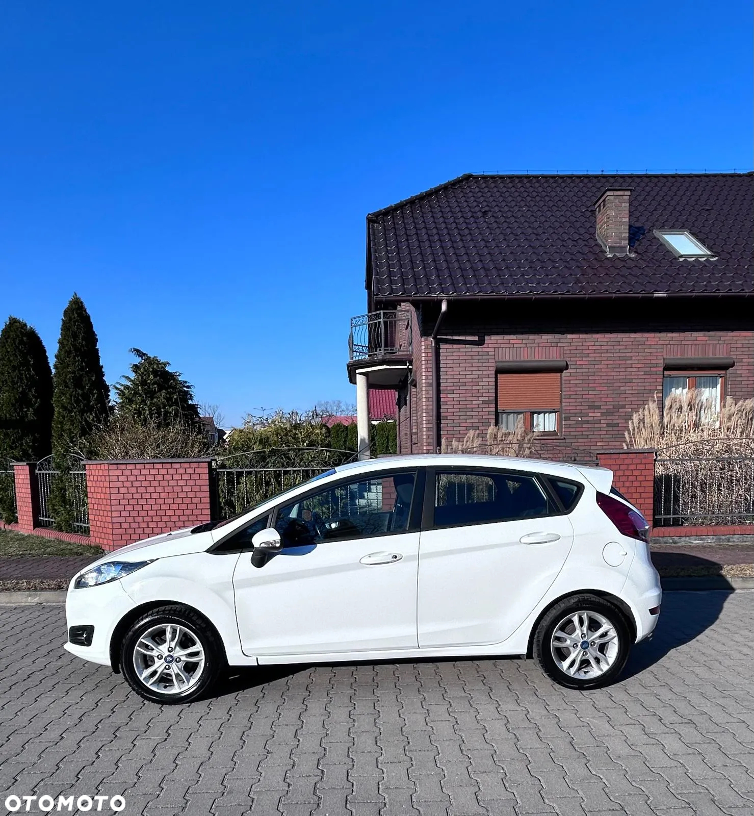 Ford Fiesta - 10