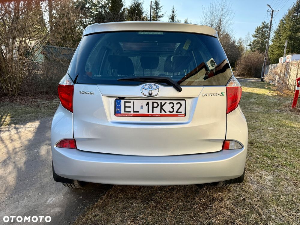 Toyota Verso S 1.33 Premium MS - 15