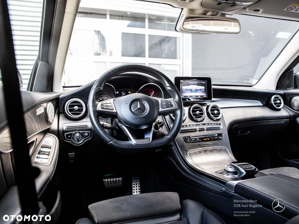 Mercedes-Benz GLC - 23