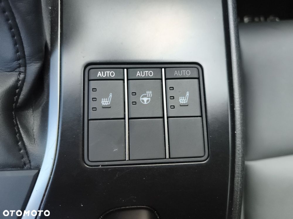 Lexus UX 200 GPF F Sport Design 2WD - 25