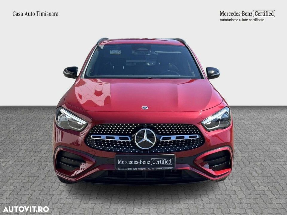 Mercedes-Benz GLA - 8