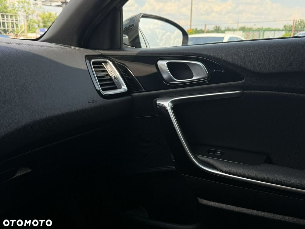 Kia ProCeed 1.5 T-GDI OPF GT LINE - 30