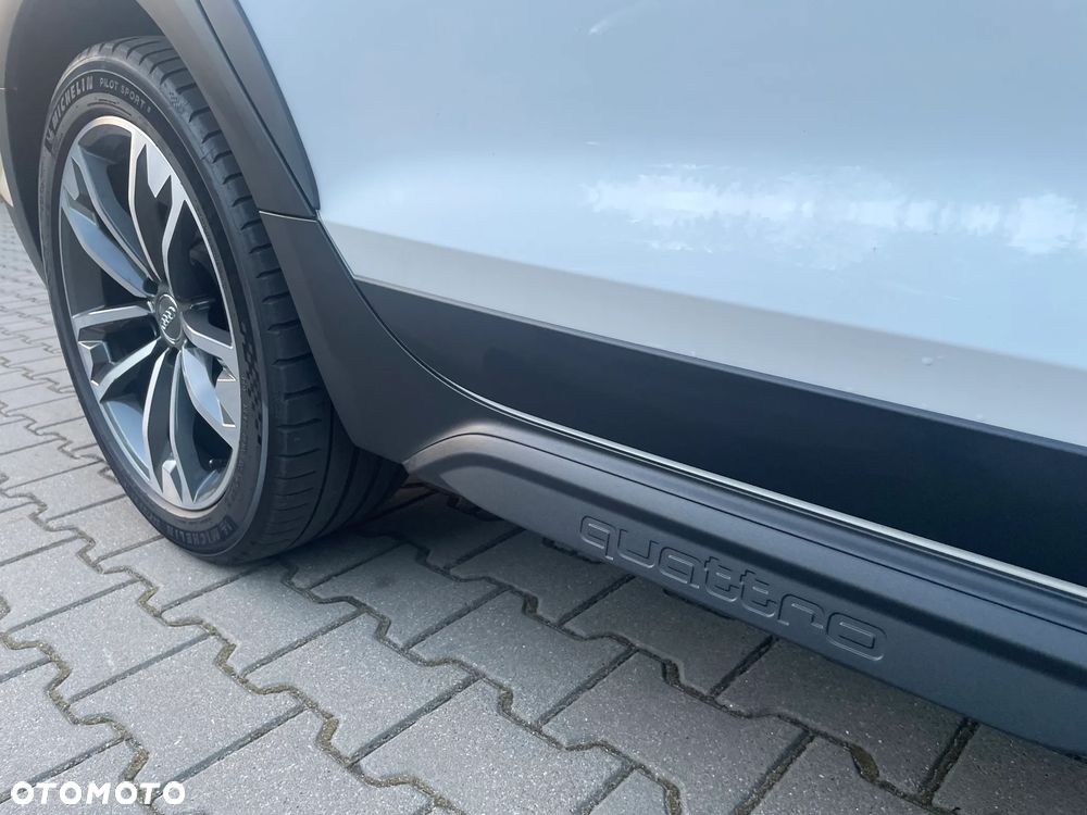 Audi A4 Allroad 2.0 TDI Quattro S tronic - 39