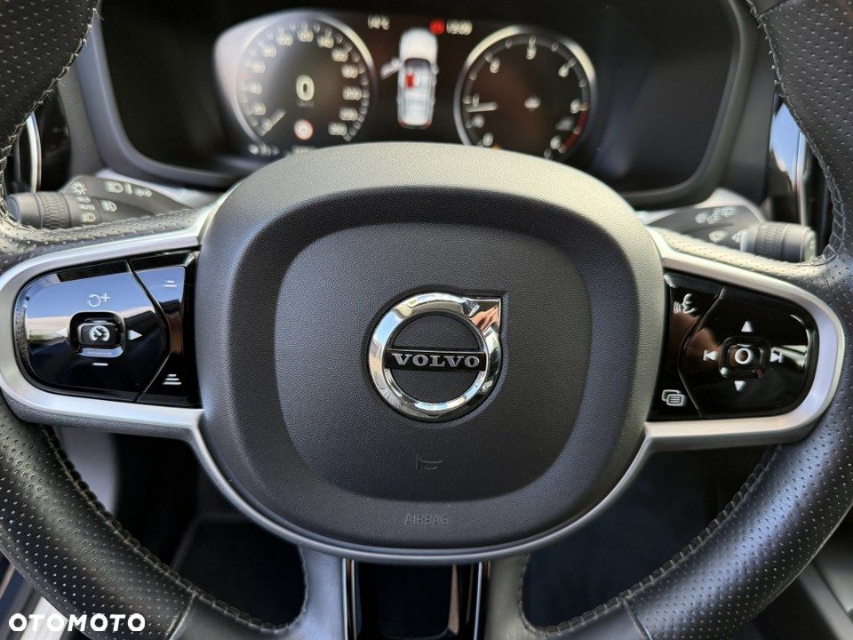Volvo V60 D3 Momentum - 23