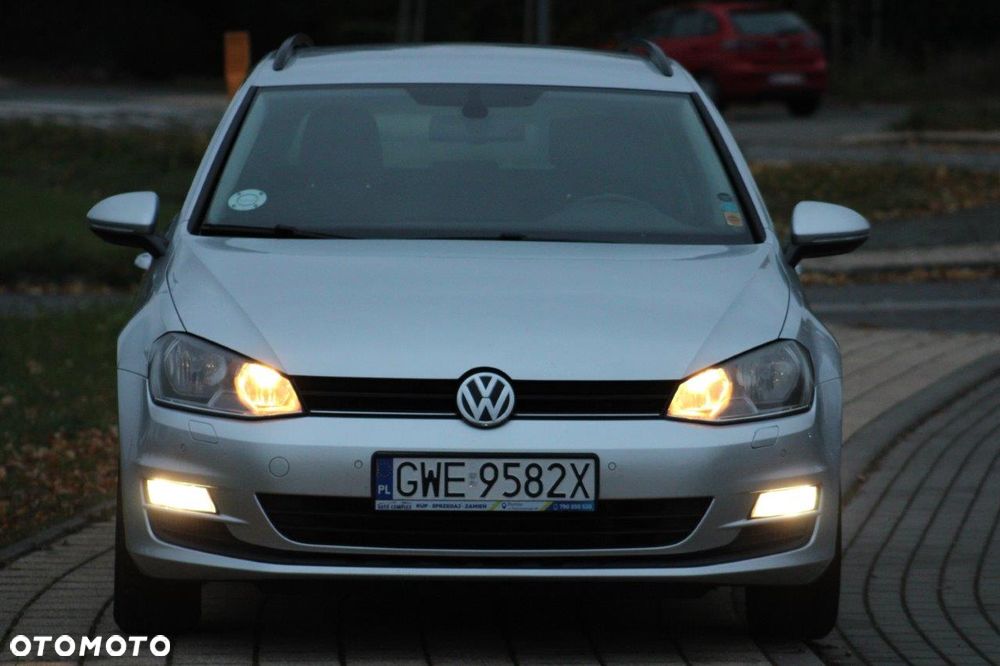 Volkswagen Golf 1.4 TSI BMT Comfortline - 16