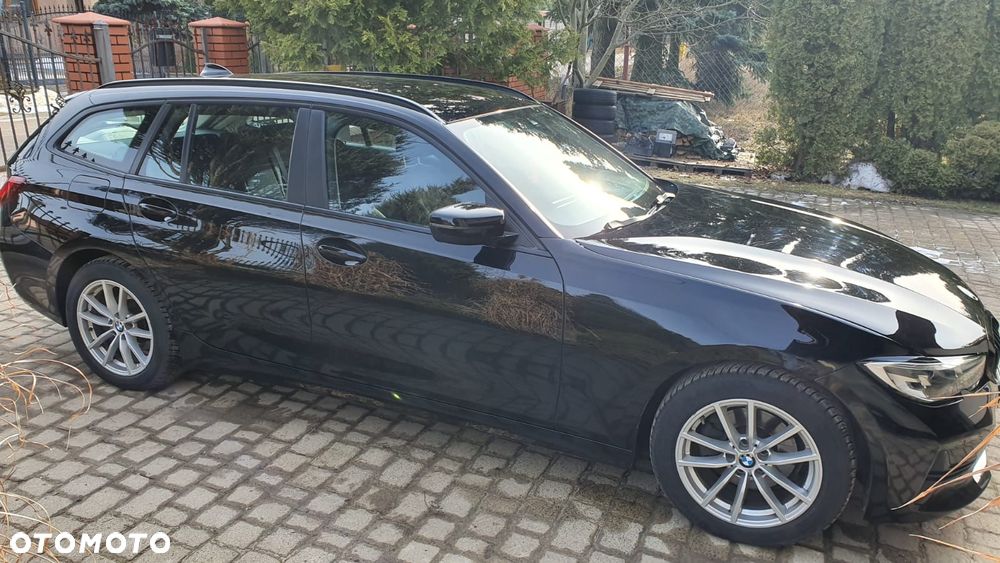 BMW Seria 3 320d xDrive Advantage - 5