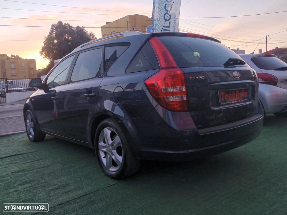 Kia Ceed SW 1.4 CVVT EX ISG - 9