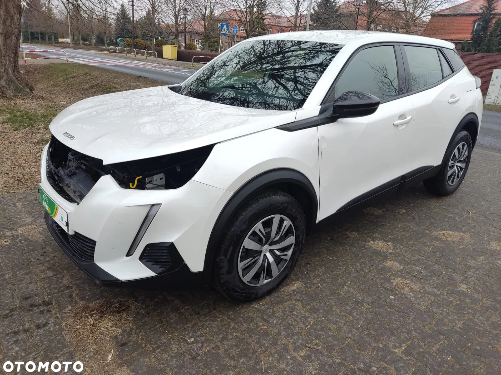 Peugeot 2008 - 11