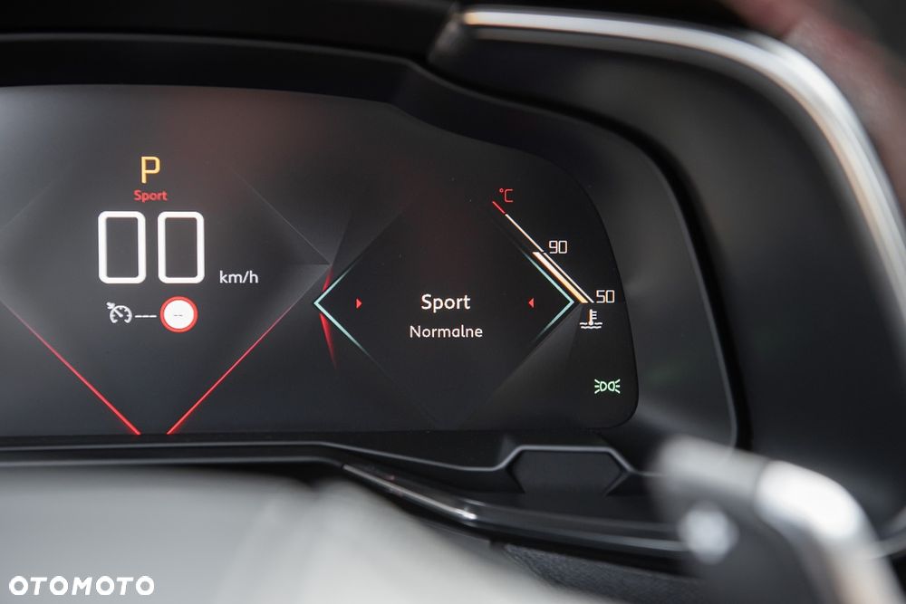 DS Automobiles DS 7 Crossback 2.0 BlueHDi Performance Line + - 23